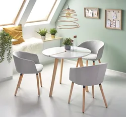 Which chairs for the kitchen are better? photo