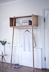 Floor hangers in the bedroom photo