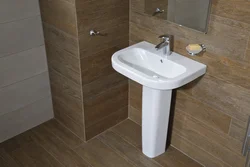 Bath on a pedestal in the interior