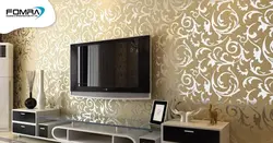 Шпалеры шаўкаграфія ў інтэр'еры спальні