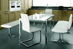 Chairs with metal legs for the kitchen photo