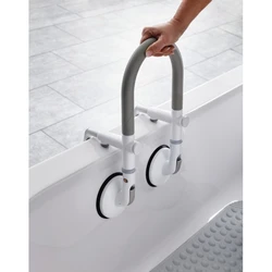 Bath accessories photo