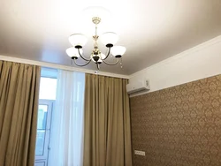 Photo of suspended ceilings in the bedroom with cornice
