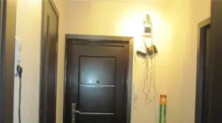 Фото возле двери квартиры