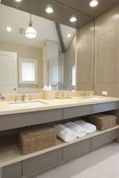 Böyük lavabo ilə vanna otağı dizaynı