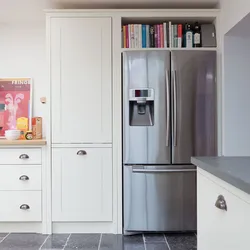 Kitchen photo if there is a niche for the refrigerator