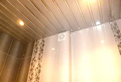 Plastik panellər fotoşəkil ilə taxta evdə vanna otağı bitirmək