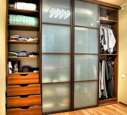 Sliding wardrobes in the hallway photos inside and outside