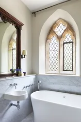 Castle style bath design