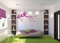 Wall design for a teenager's bedroom