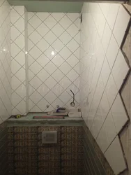 Photo of diagonal tiles in the bathroom