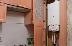 Kitchen design with a floor-standing boiler in the corner