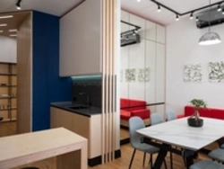Photos of kitchens after the housing issue