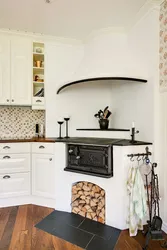 Small kitchen design with oven