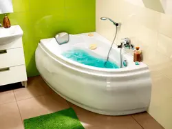 Asymmetrical bathroom design