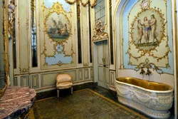 Дызайн ваннага пакоя ў стылі ракако