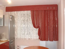 Дизайн кухни карниз шторы