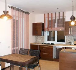 Дизайн кухни карниз шторы