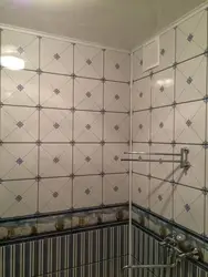 Vanna otağı üçün tavan plitələrinin fotoşəkili