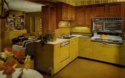 Photos of old Soviet kitchens