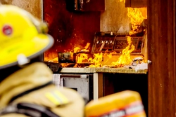 Kitchen burning photo