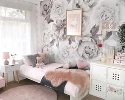Wallpaper design for girls bedroom