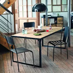 Oshxona fotosurati uchun loft uslubidagi stol