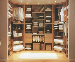 Design of a corner dressing room in the bedroom photo