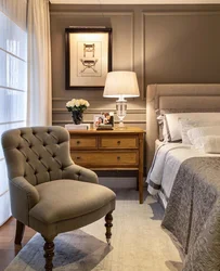 Photo of a chair and table in the bedroom