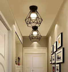 Kiçik koridordakı lampa fotoşəkili