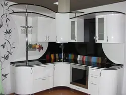 Маҷмӯаи ошхона сафед барои як гӯшаи ошхона хурд акс