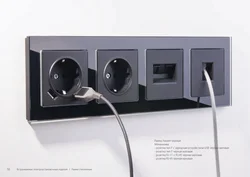 Черные розетки в интерьере кухни