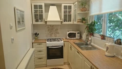 Дизайн бежевой кухни в хрущевке