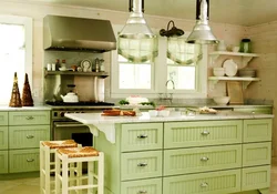 Interyerdə yaşıl Provence mətbəxi