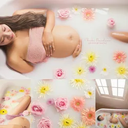 Жуынатын бөлмедегі жүктілік фотосы
