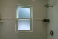 Пластыкавае акно ў ванну фота