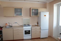 Дызайн кухні з белай газавай плітой