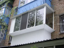 Balkon va lodjiya fotosurati tashqarida