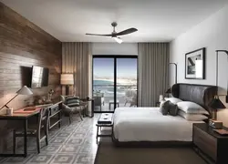 Hotel bedroom photo