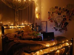Garland in the bedroom interior
