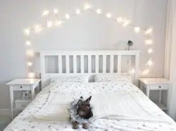 Garland in the bedroom interior