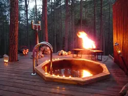 Outdoor bathroom photo