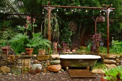 Outdoor bathroom photo
