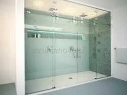 Sliding partitions for bathtub photo