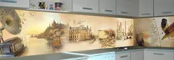 Кухня С Фреской И Фартуком Из Стекла Фото