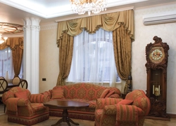 Cornice шифт дар меҳмонхона акс
