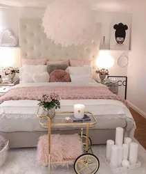 White pink bedroom photo