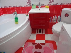 Red bath in Khrushchev photo