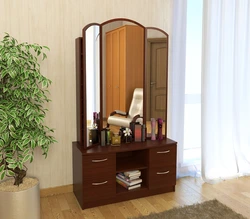 Trellis with mirror in the bedroom photo