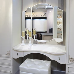 Trellis with mirror in the bedroom photo